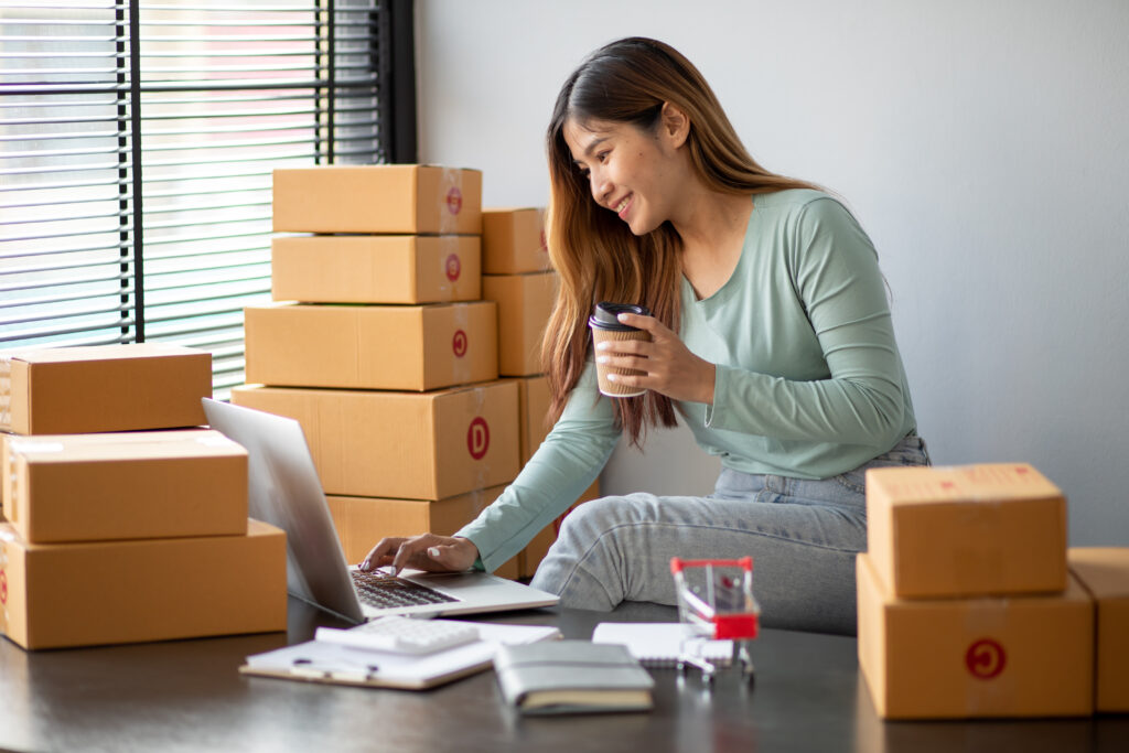 An e-commerce store owner checks how FPX helps improve checkout conversion for her business.